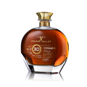 Butelka francuskiego koniaku Pierre Vallet XO Cognac