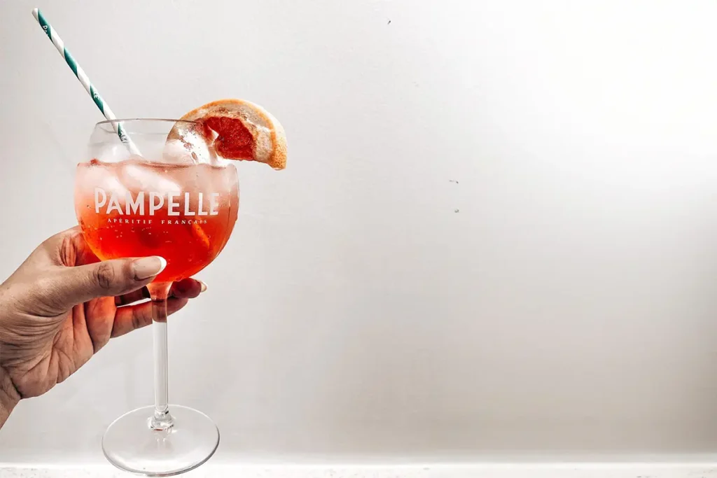 The history of drinks has many variations – an elegant Pampelle cocktail with ice and grapefruit